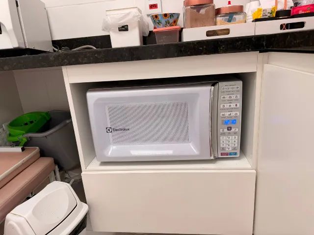 Micro-ondas Branco Eletrolux 34L - Foto 3