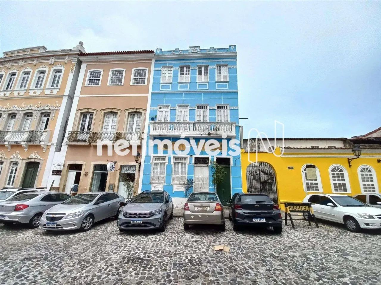 Loja com Área Total de 155 m²; para Aluguel no Largo do Carmo