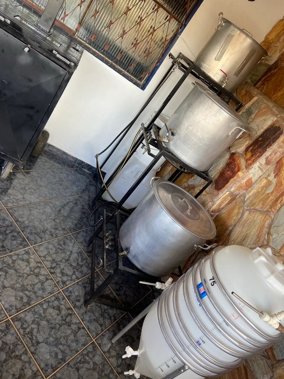 Cozinha tribloco, equipamento produção de chopp