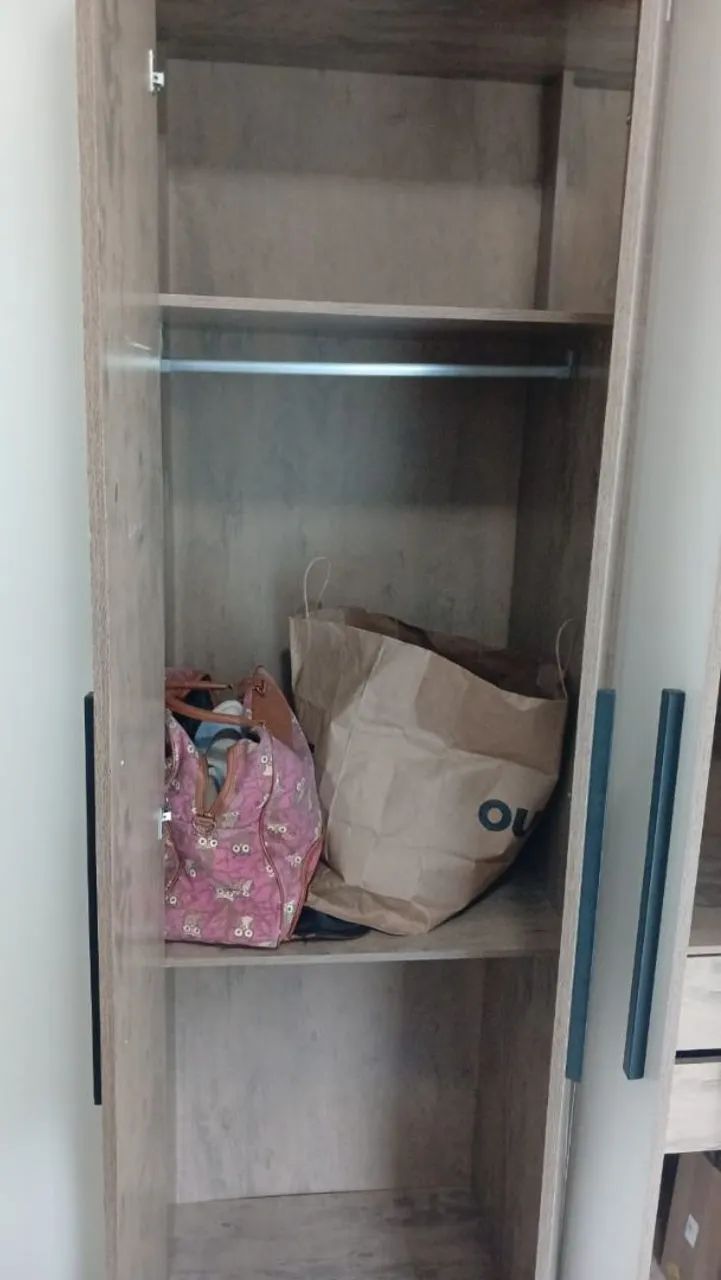Vende Guarda Roupas usado - Foto 3