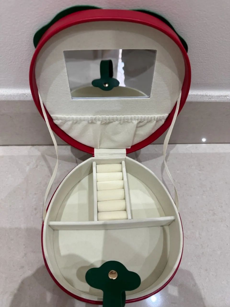 Nécessaire para maquiagem - Foto 4