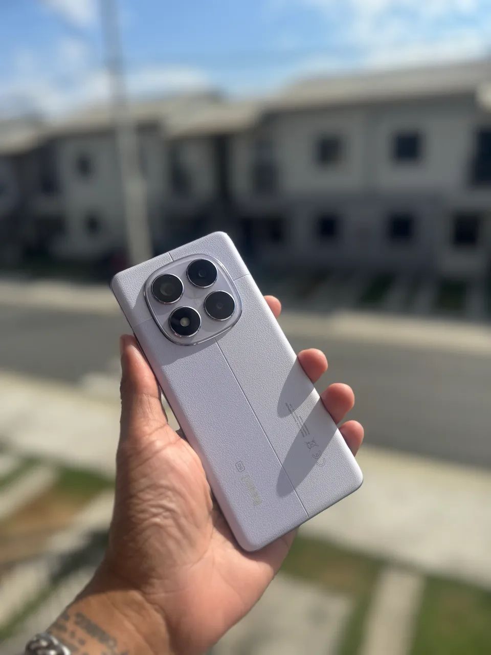 XIAOMI REDMI NOTE 14 PRO 256gb - Foto 2