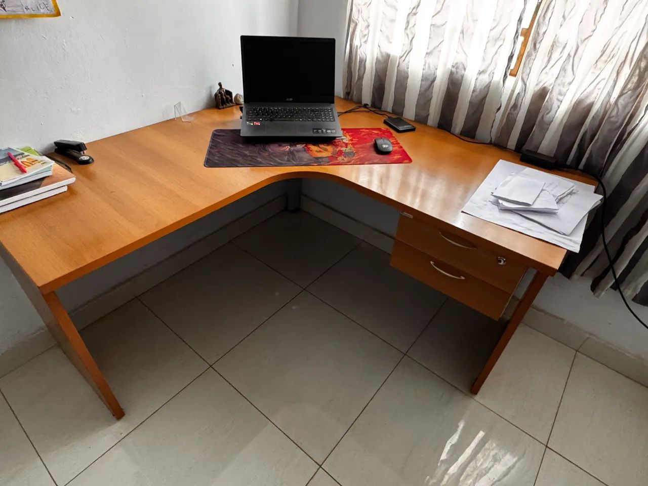 Mesa de escritório 