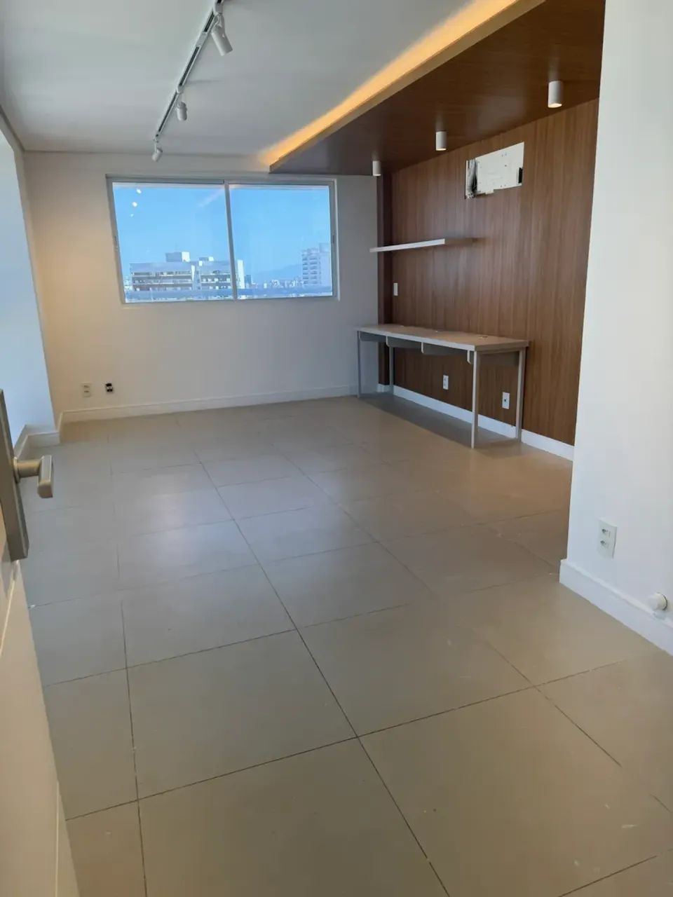 Linda Sala Comercial - Foto 3
