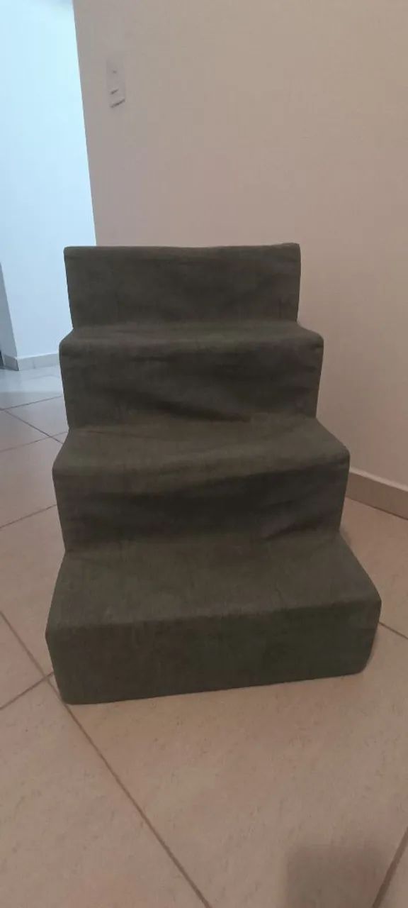Escada pet de espuma e tecido impermeável  - Foto 4
