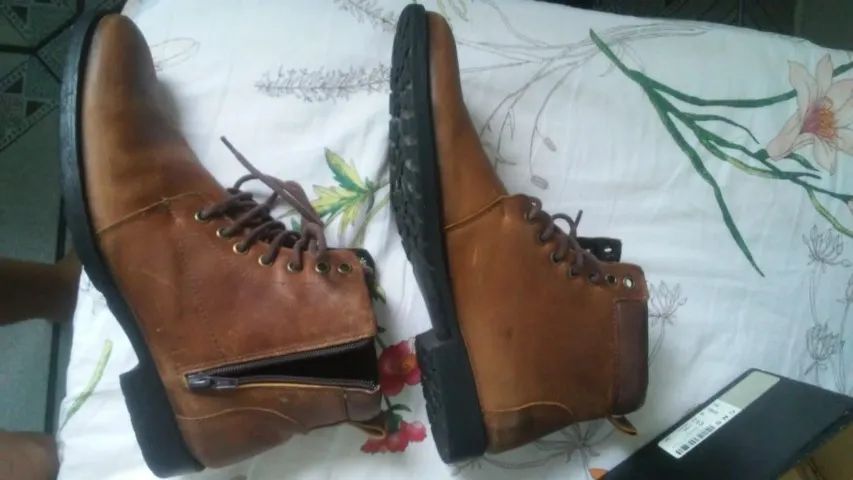 Bota de couro CNS - Foto 2