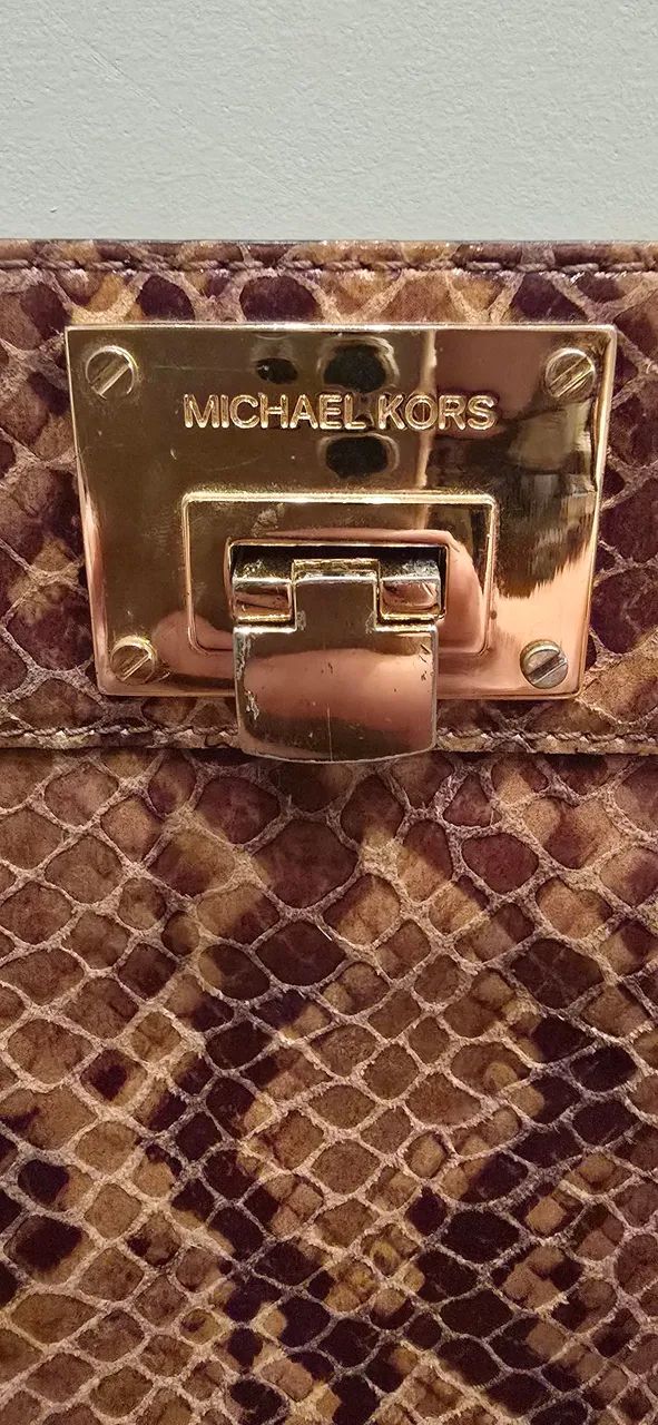 Bolsa Michael Kors original couro de cobra!  - Foto 2