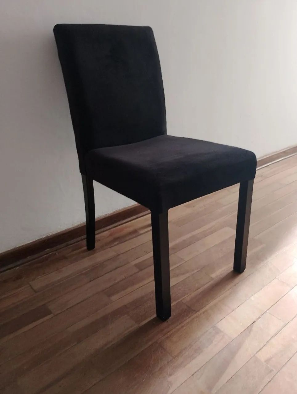 Cadeira de Jantar Preta Aveludada  - Foto 2