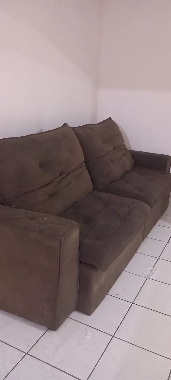 Sofá retrátil reclinável 