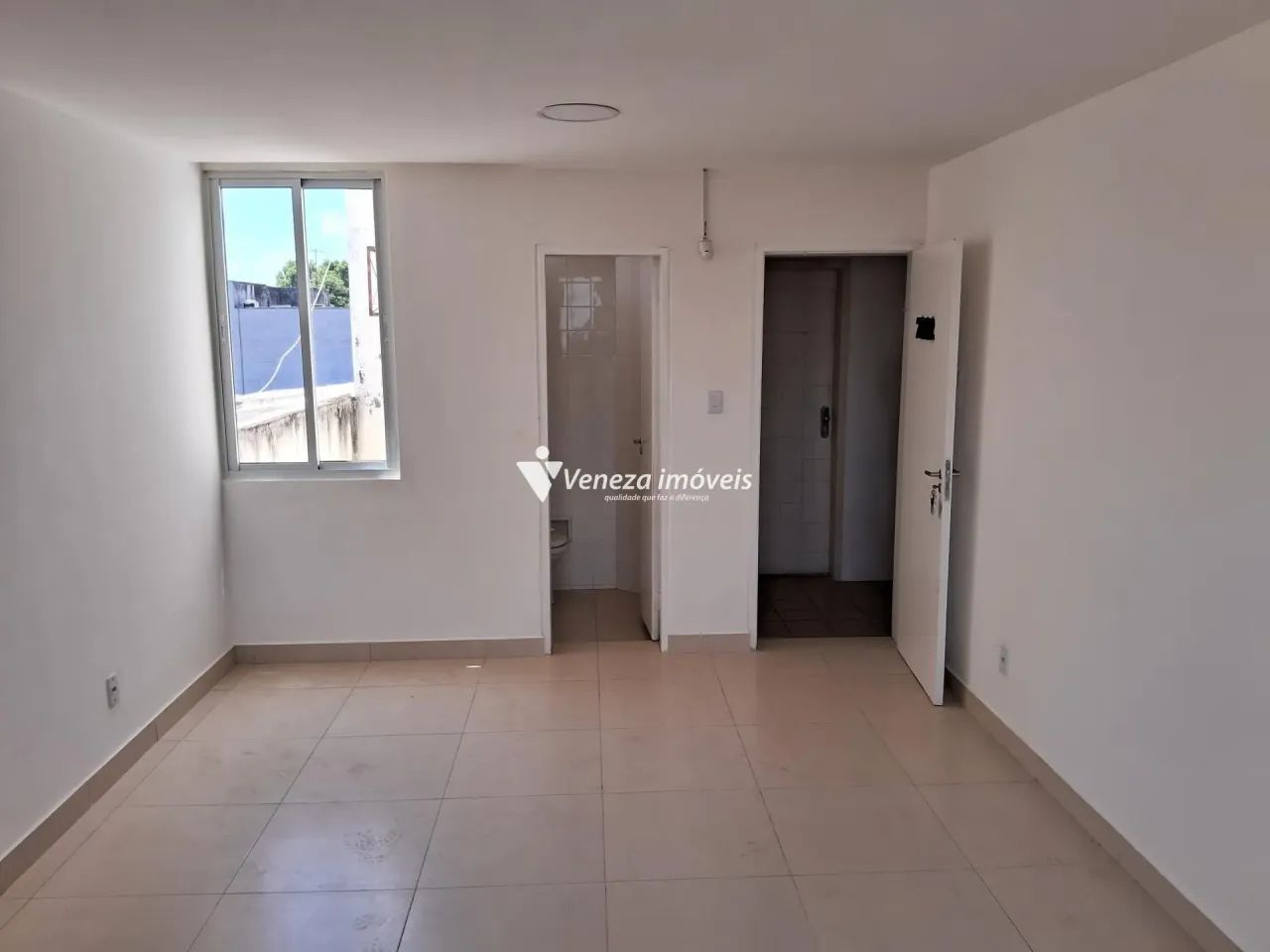 Sala comercial no Centro para aluguel - Foto 2