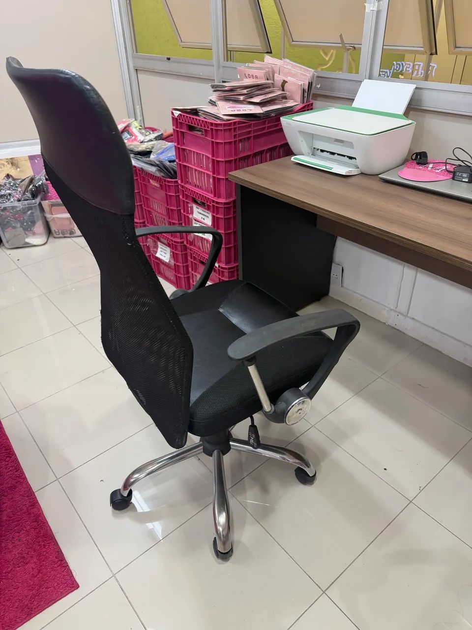 Conjunto mesa e cadeira para escritório  - Foto 3