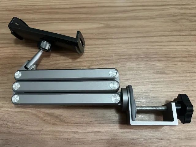 Suporte de Mesa Articulado para Tablet e iPad - Foto 5