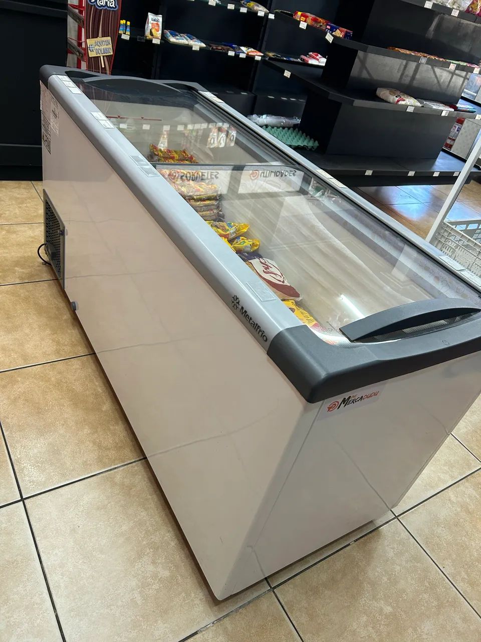 Freezer expositor Vertical Metalfrio