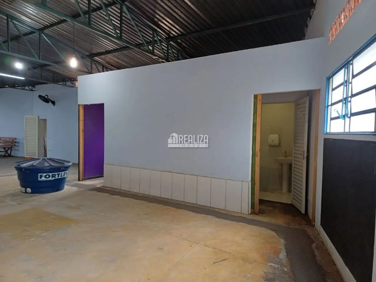 Aluguel de Galpão Comercial no Bairro Bom Retiro, Uberaba - Foto 4