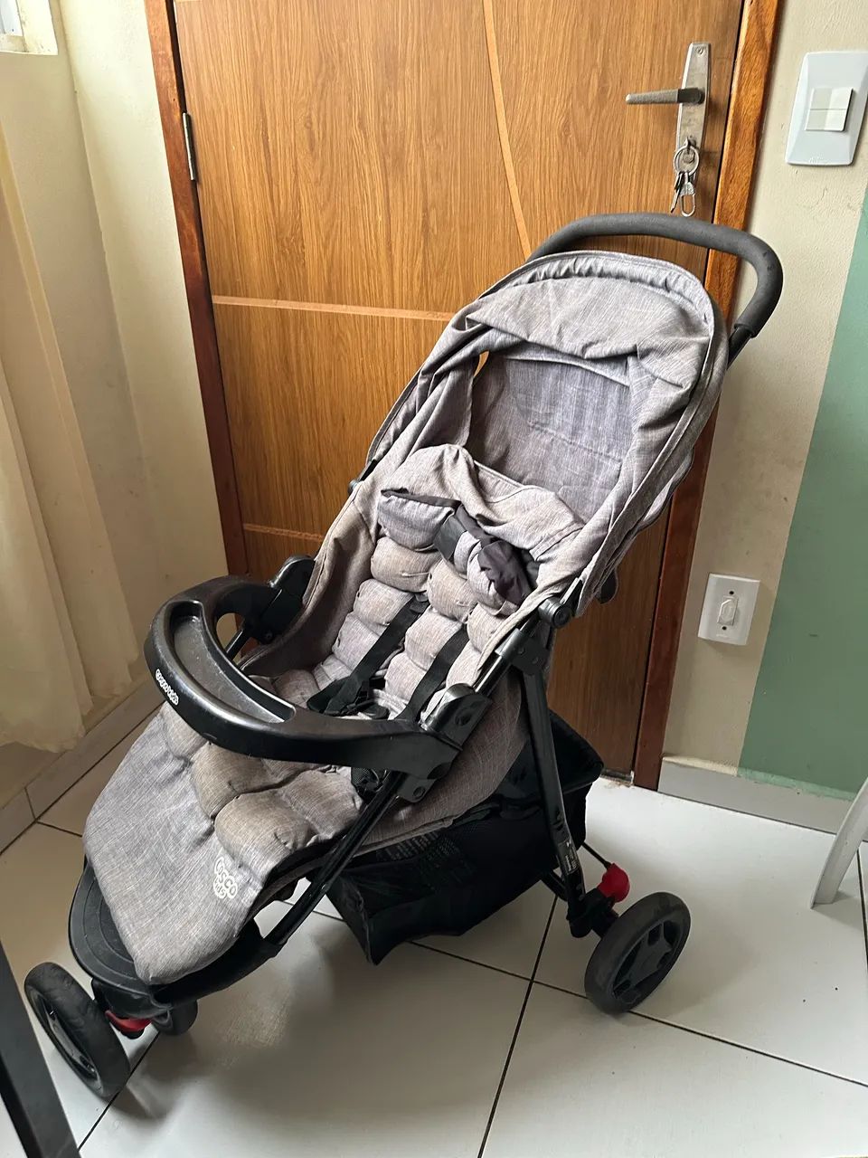 Carrinho de bebê e bebê conforto  - Foto 5