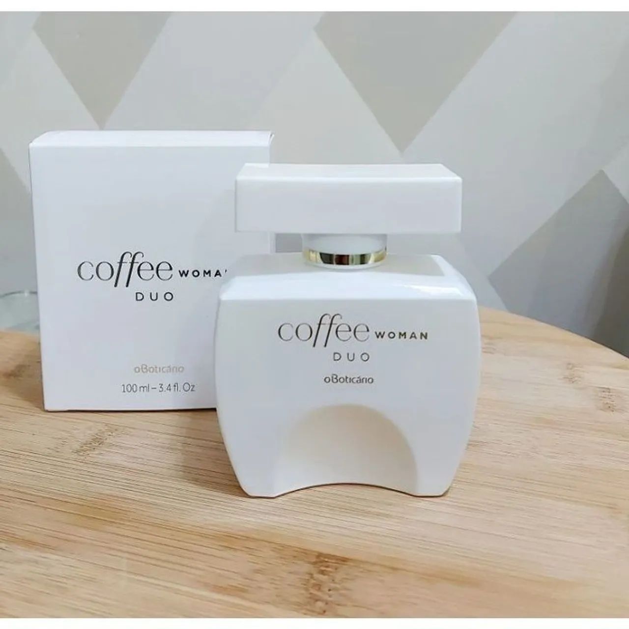 PERFUME COFFEE WOMAN DUO (RETIRADA NO GUAMÁ)