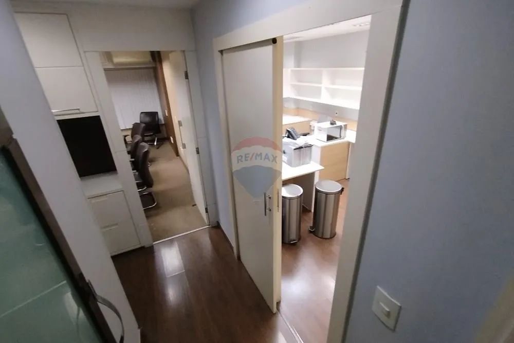 Sala Comercial Semi Mobiliada com aproximadamente 100m², para locação na Praia do Canto. - Foto 3