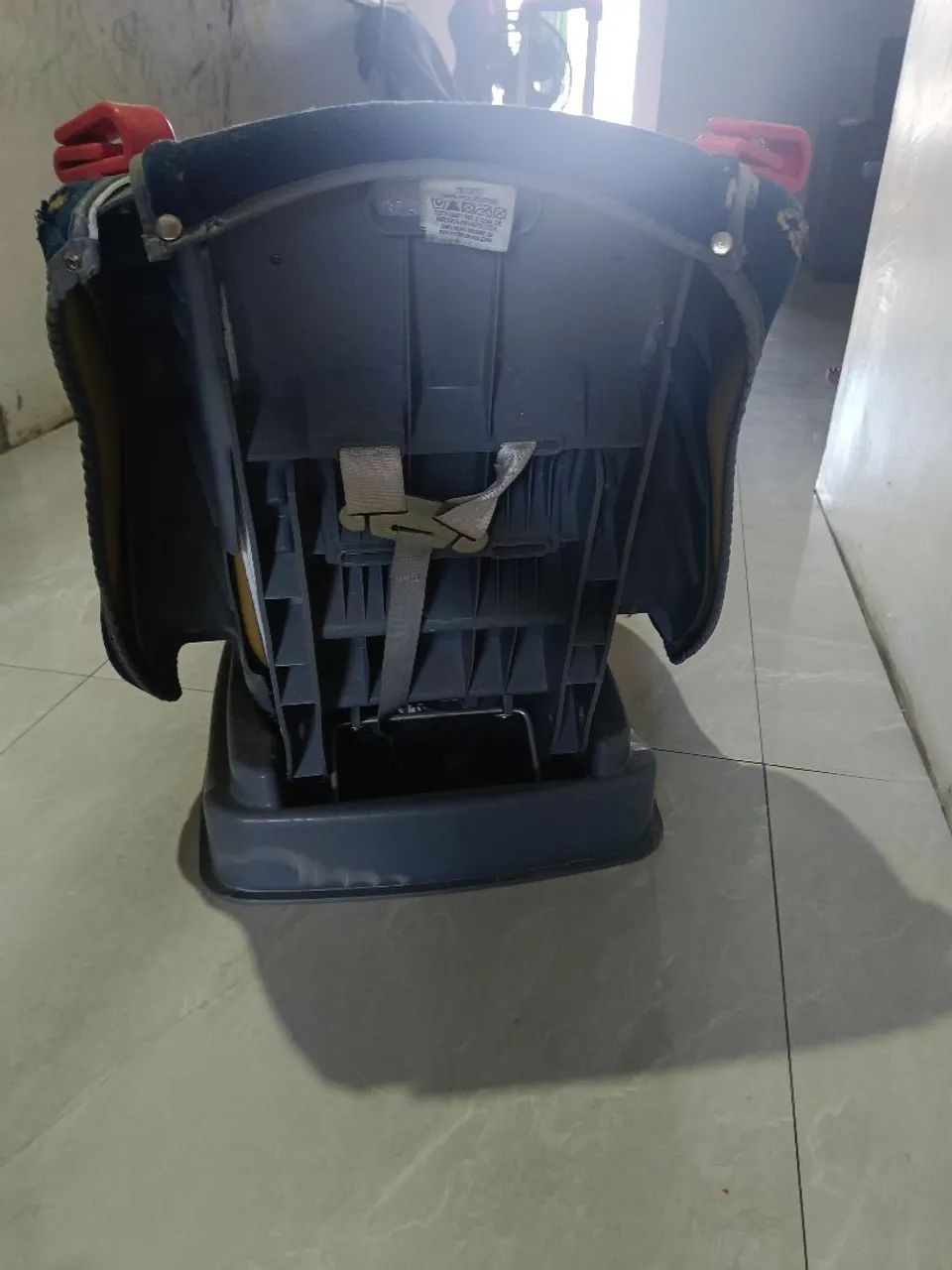 Cadeira para carro infantil  - Foto 2