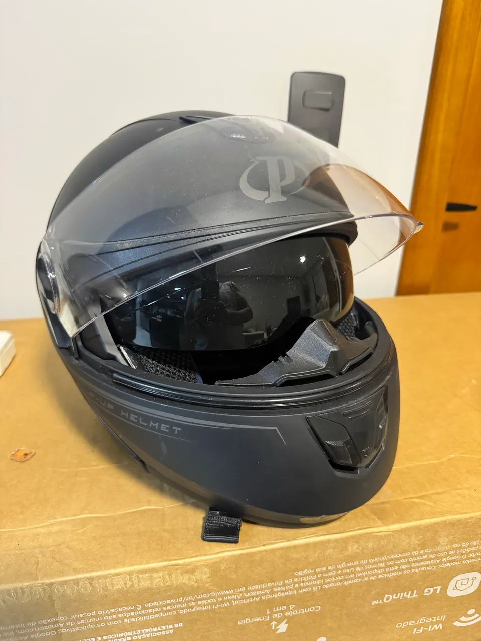 Capacete - Peels Robocop com viseira de sol - Foto 2