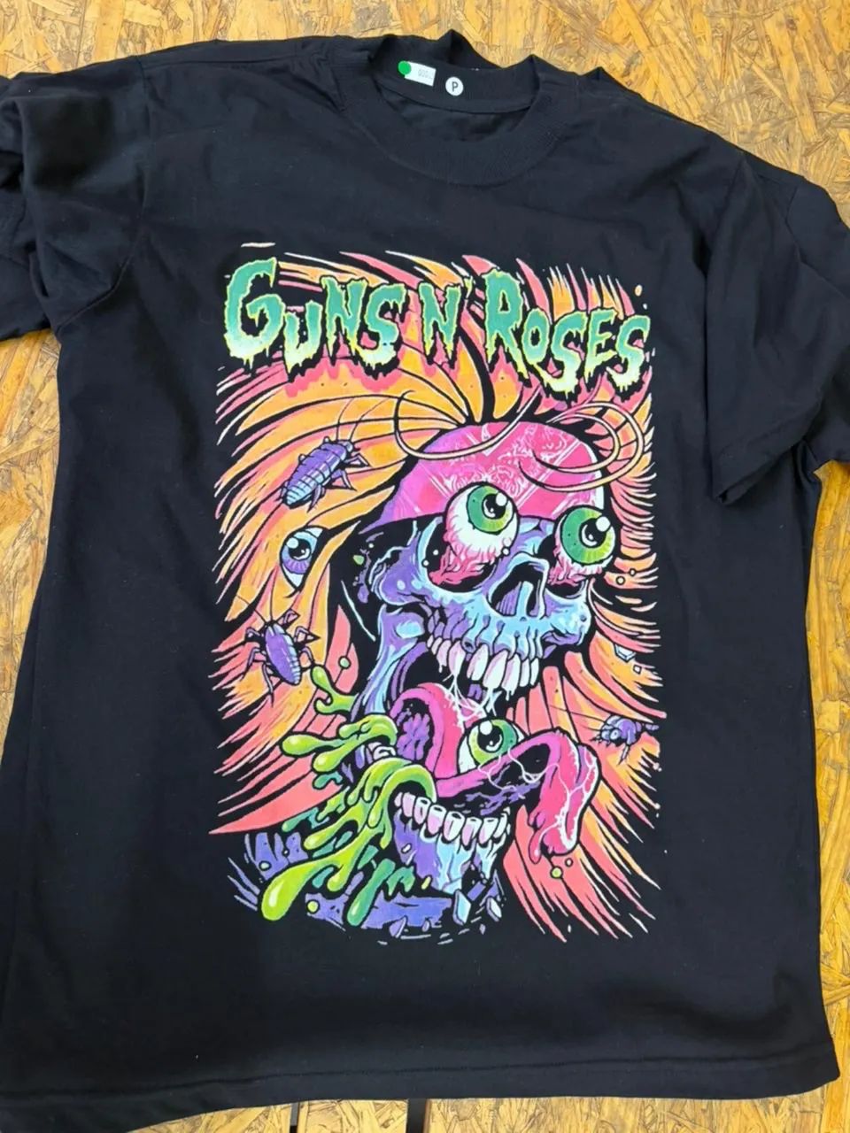 Camisa Guns N' Roses - Toxic Skull Oversized - Roupas - Manoel