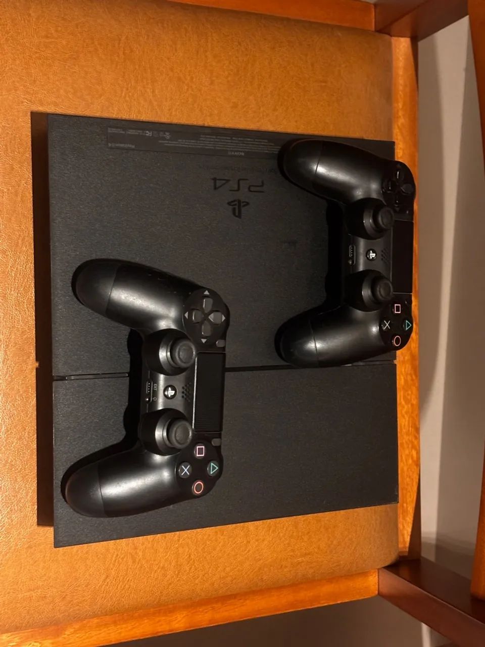 PS4 fat +2 controles - Foto 2