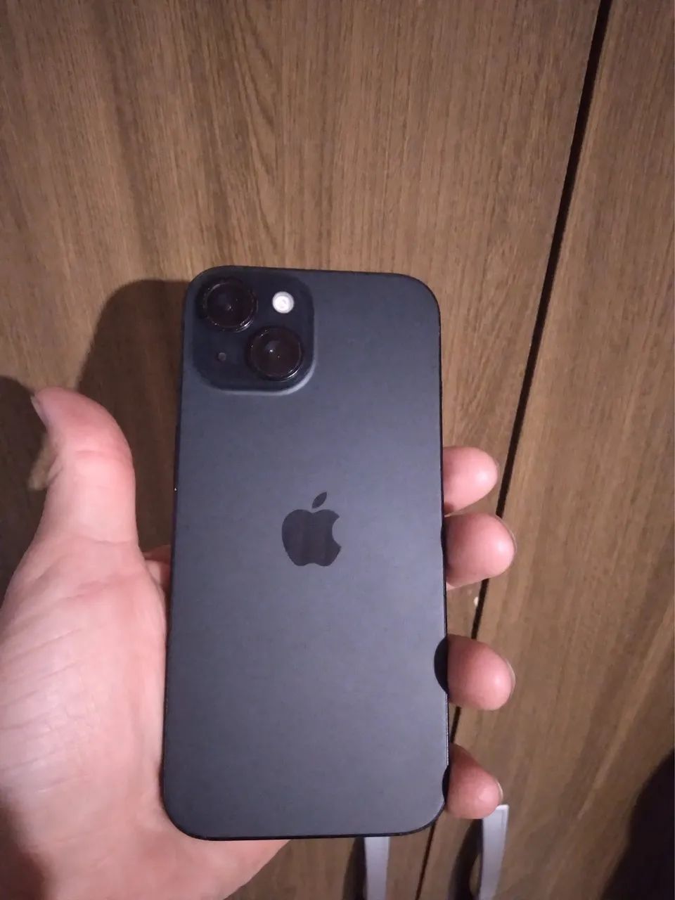 iPhone 15 128GB - Impecável, Sem Detalhes - R$ 2.900