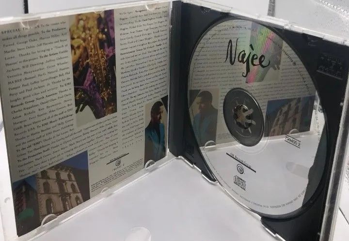 Cd Najèe, Just An Illusion.  - Foto 4