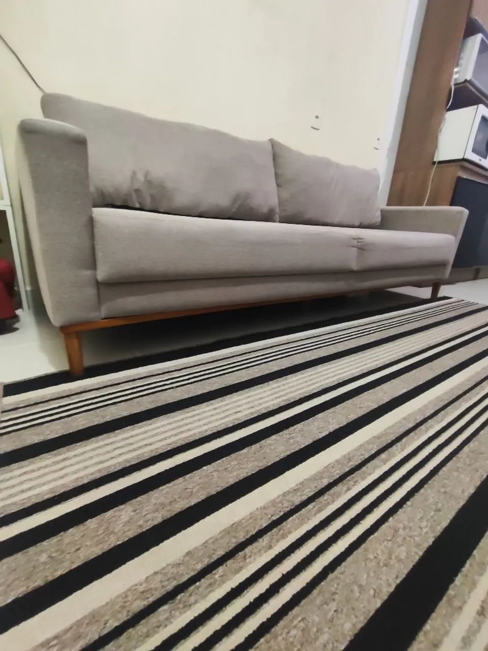 Sofá 4 lugares living marrom 220L,86A,78P