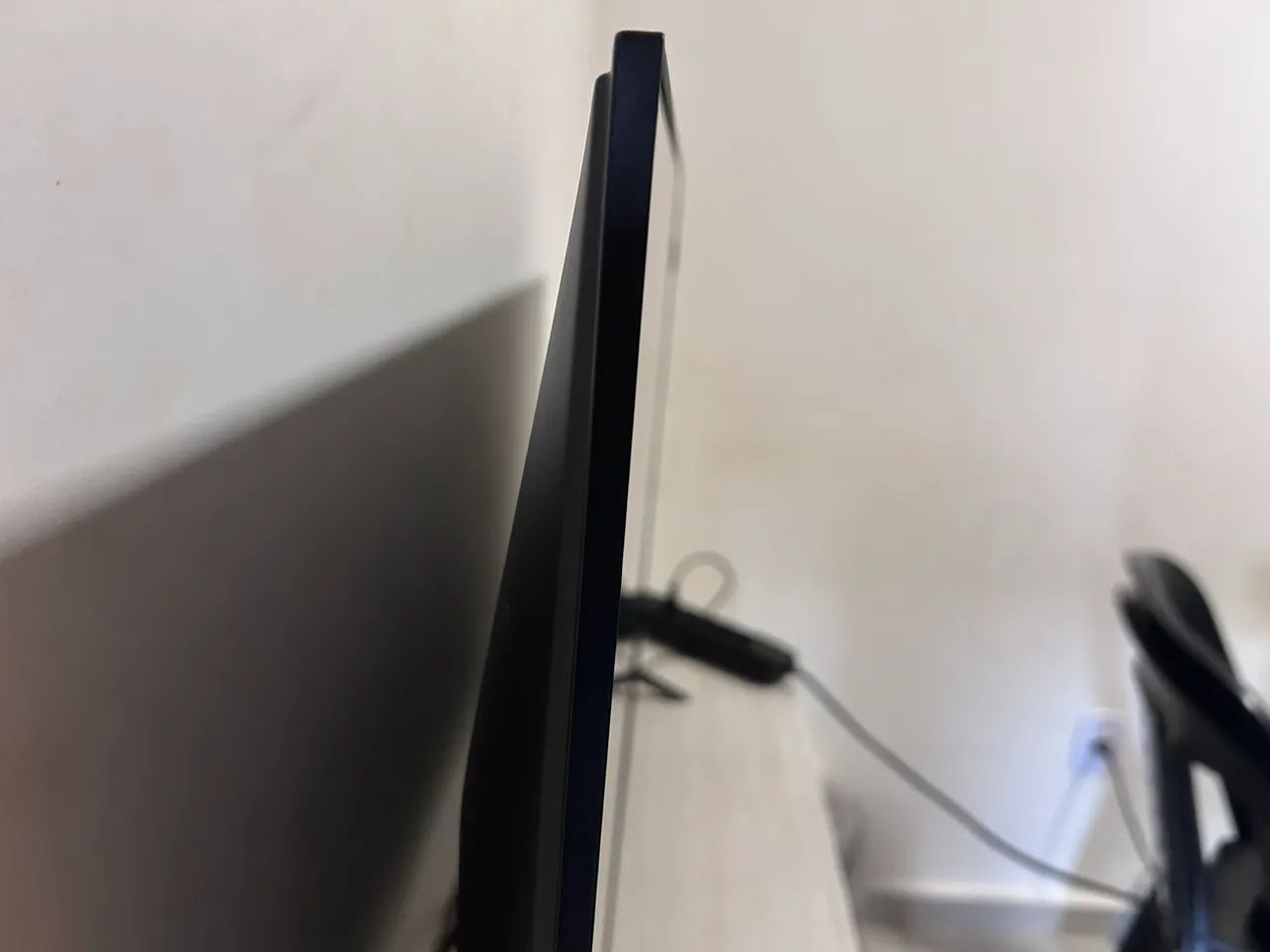 Vendo TV TCL 40 polegadas 4K, com menos de 1 semana de uso. - Foto 2