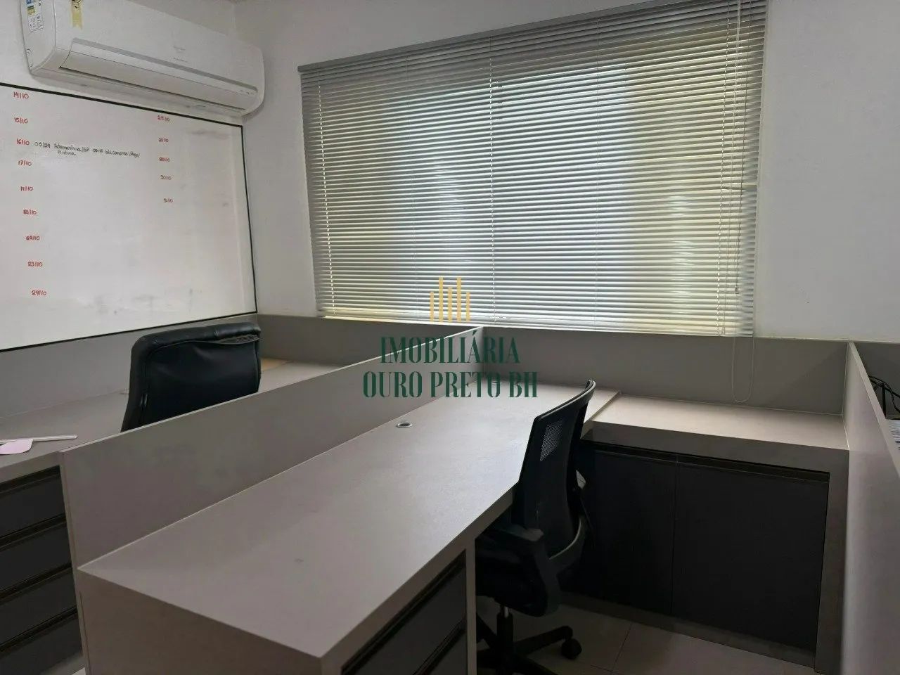 Sala comercial com 30m² á venda no bairro Santa Mônica. - Foto 4