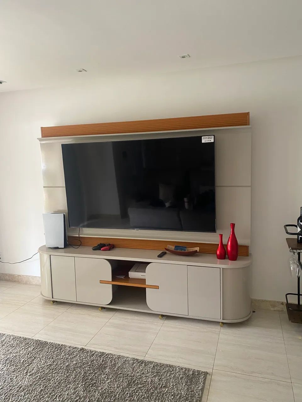 Rack com luz interna  - Foto 4