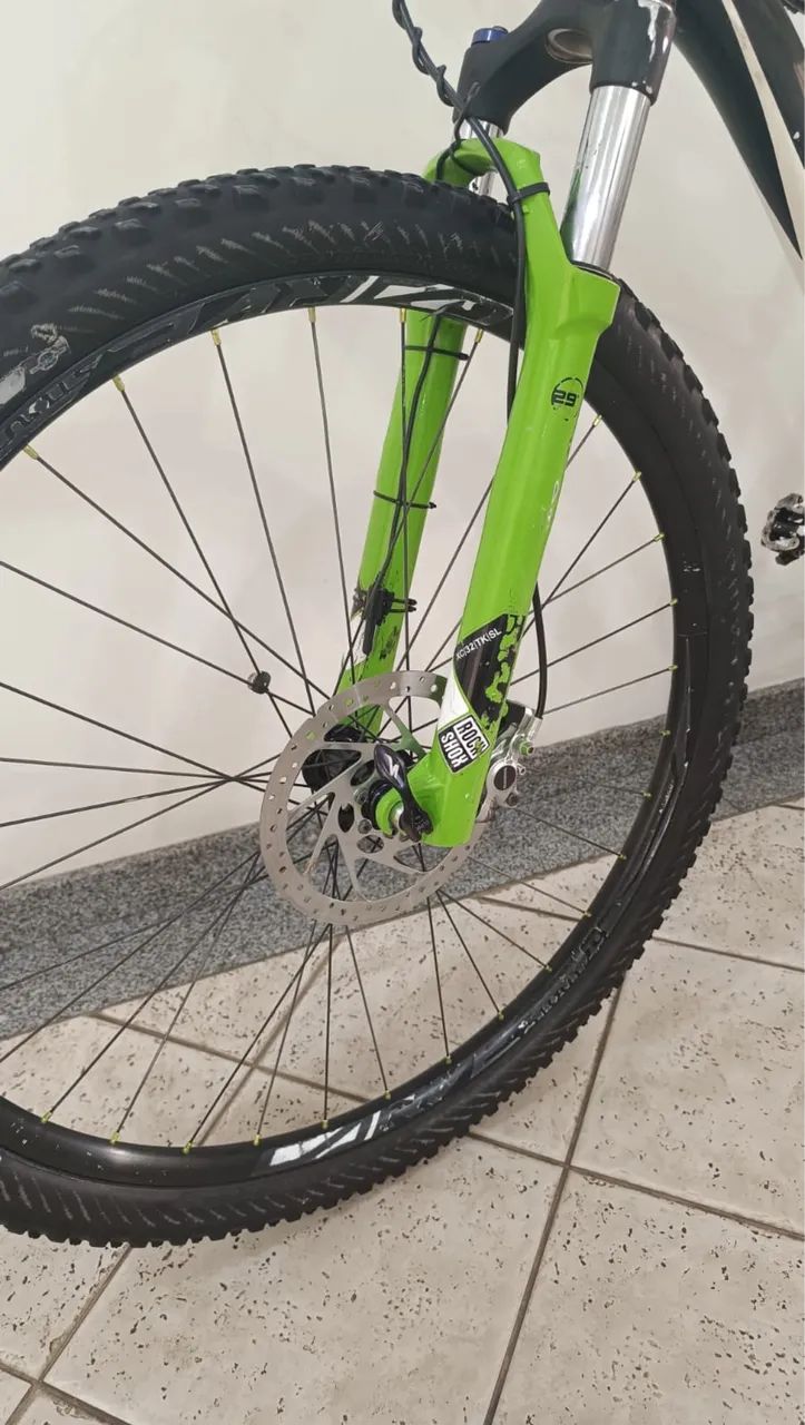 Bike Specialized Aro 29 - Foto 2