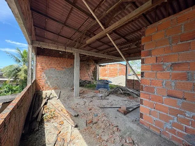 Terreno com 2 pontos comercias recém construídos, 2 kit net, casa em obra,  - Foto 2