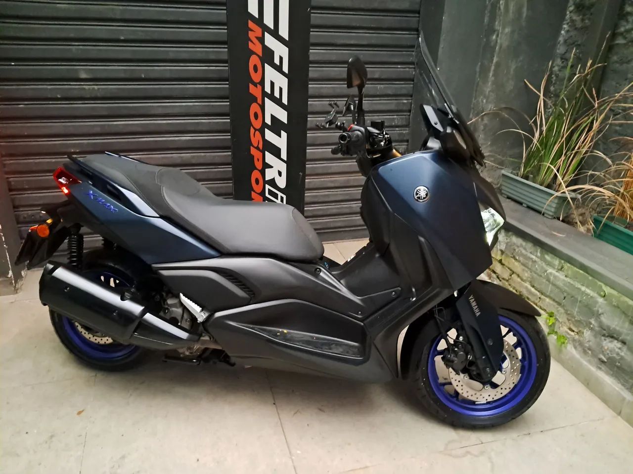 XMAX 250