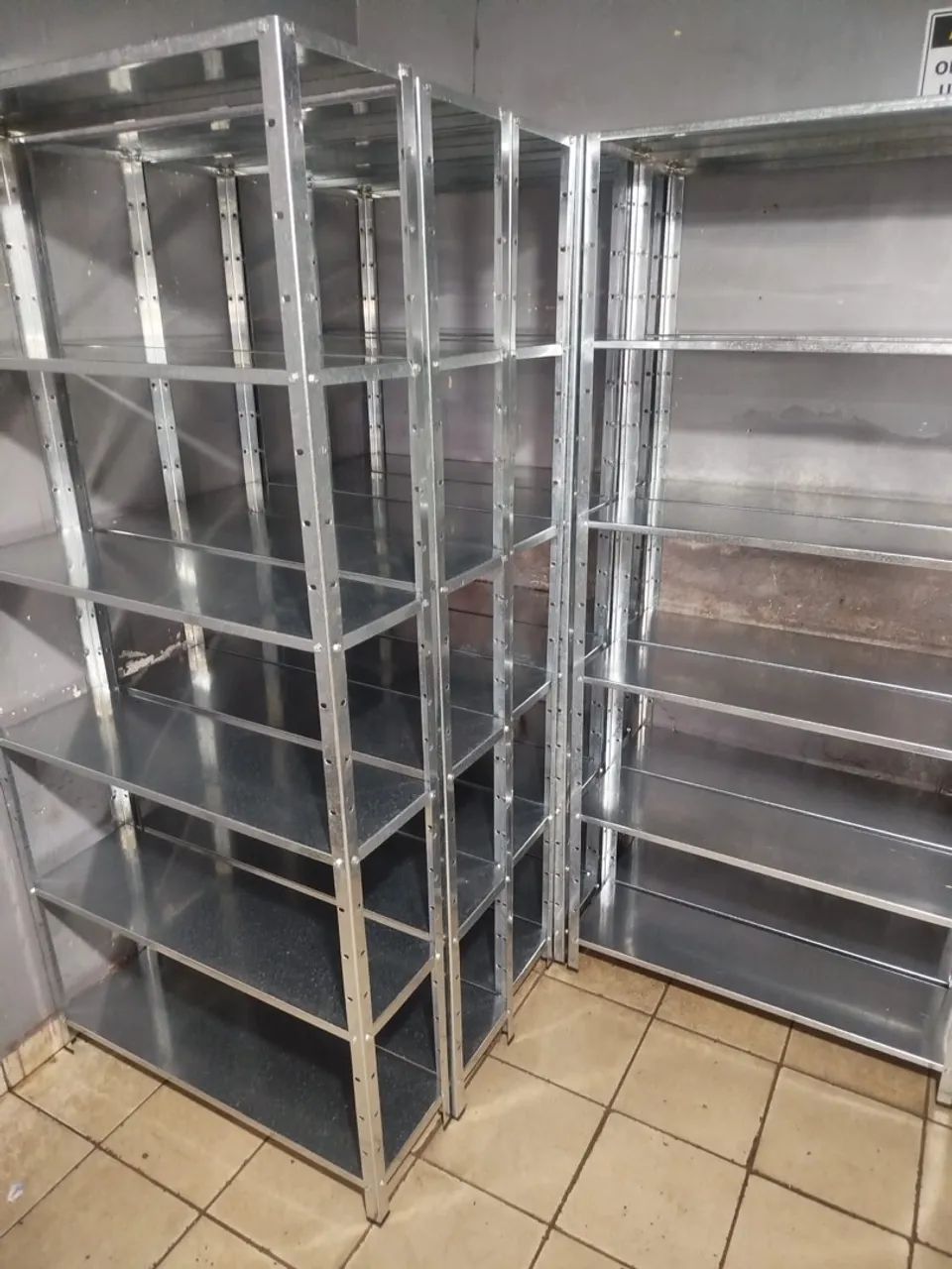 Estantes prateleiras de aço galvanizado  - Foto 2