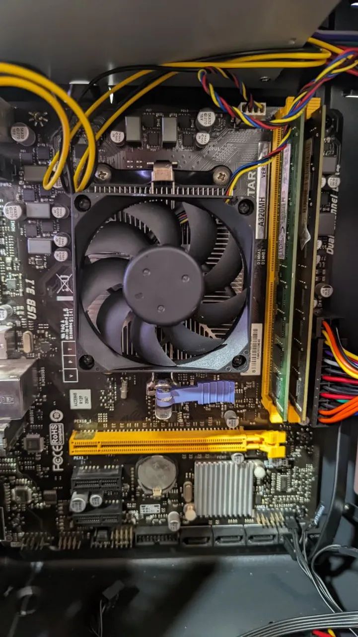 Pc am4 a10 9700 8gb ddr4 240gb ssd - Foto 3