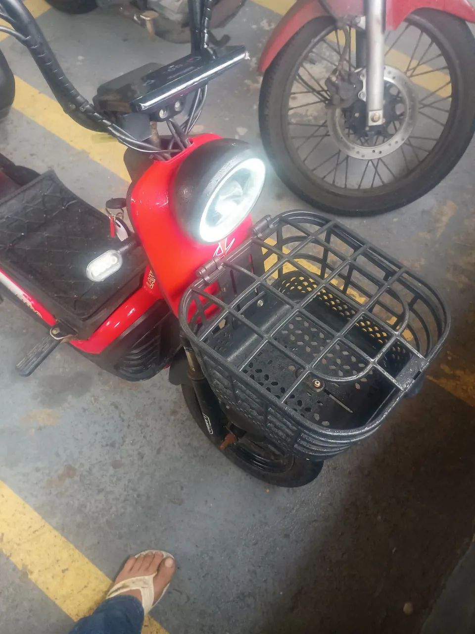 Bicicleta elétrica scooter
