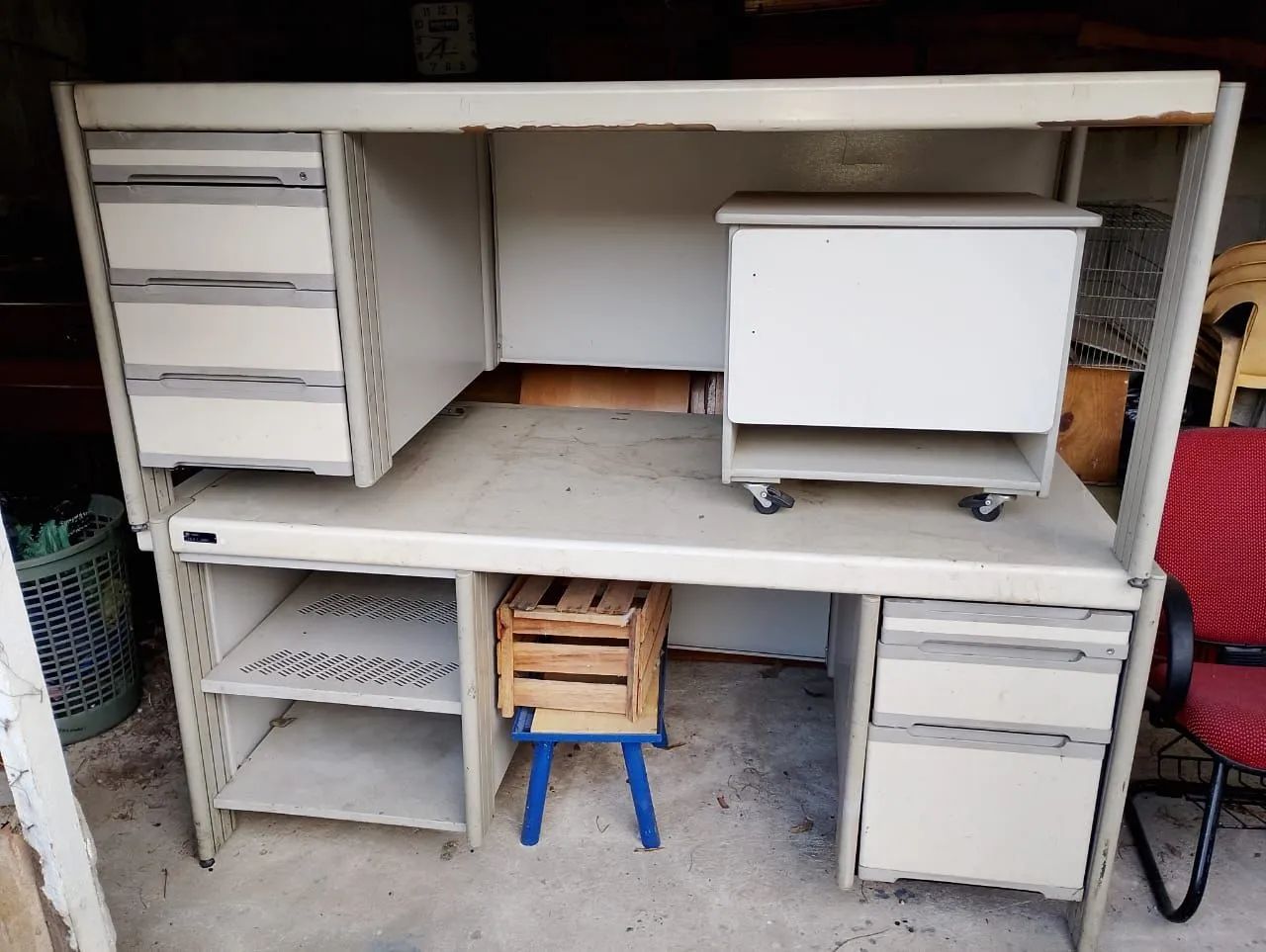 Mesa de escritório grande
