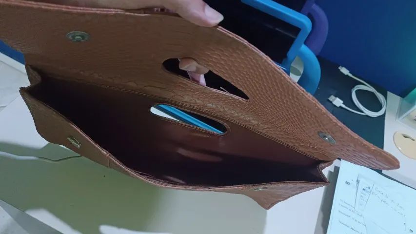 Bolsa de mão de couro - Foto 2
