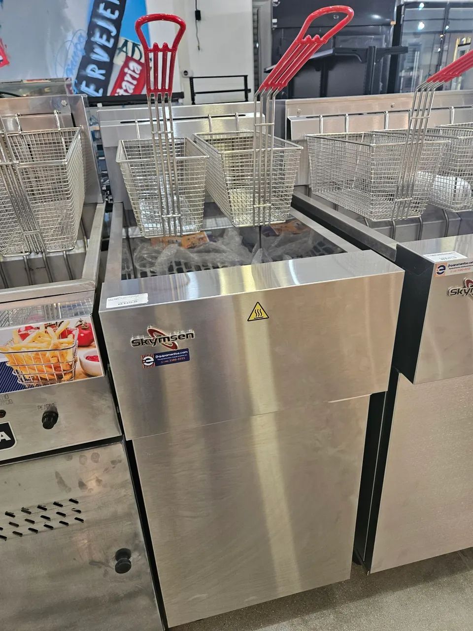 fritadeira industrial a gás 20 litros 90.000 Btus - nova