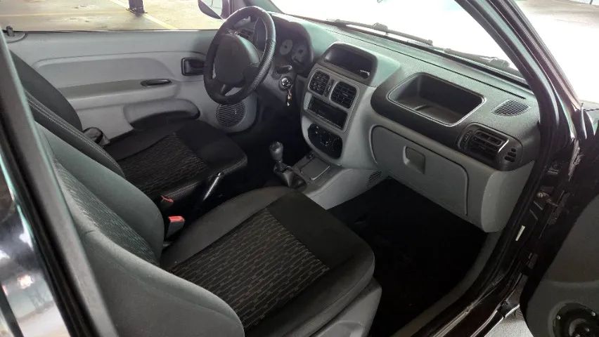 Renault Clio Clio Campus Hi-Flex 1.0 16V 3p 2010