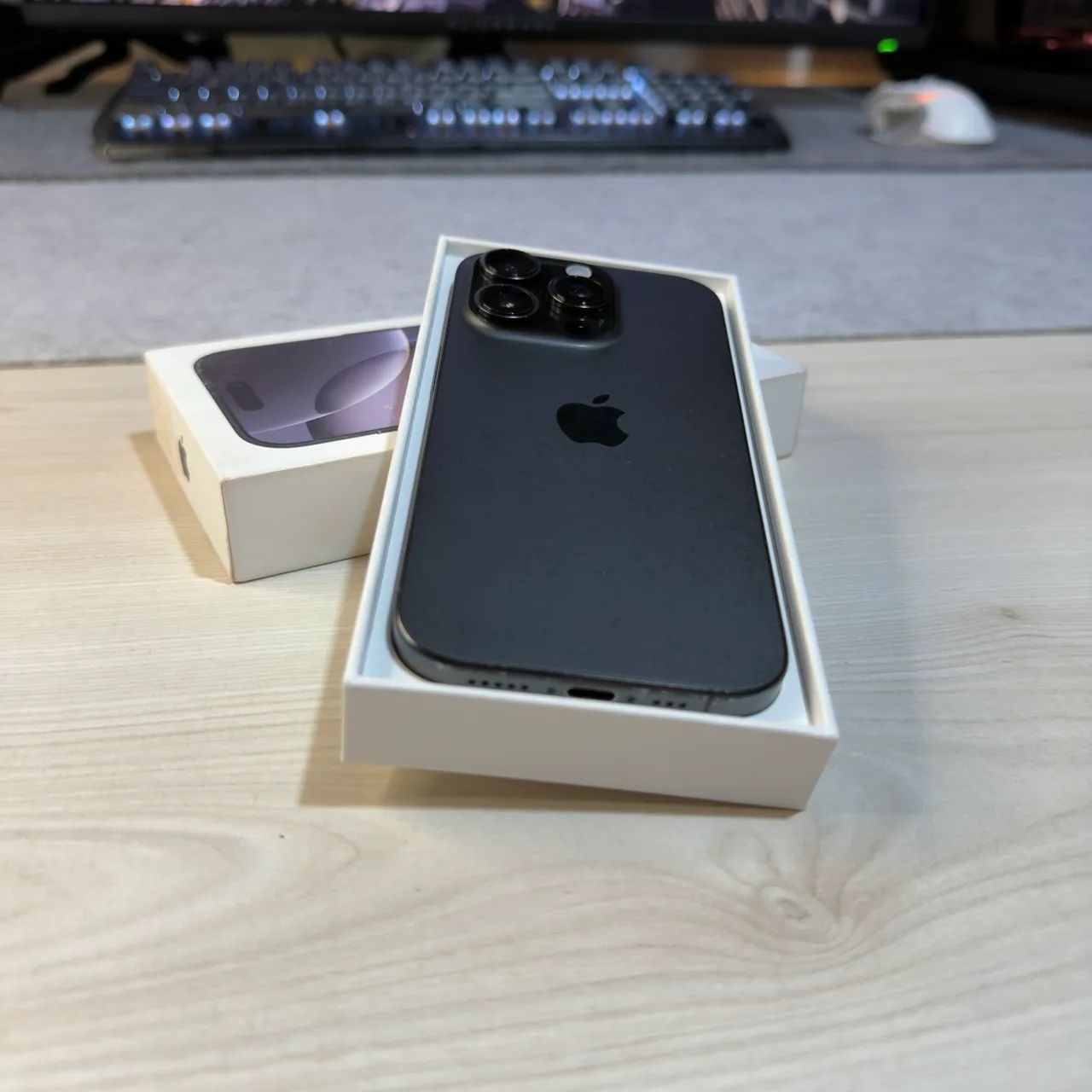 iPhone 16 Pro  - Foto 5