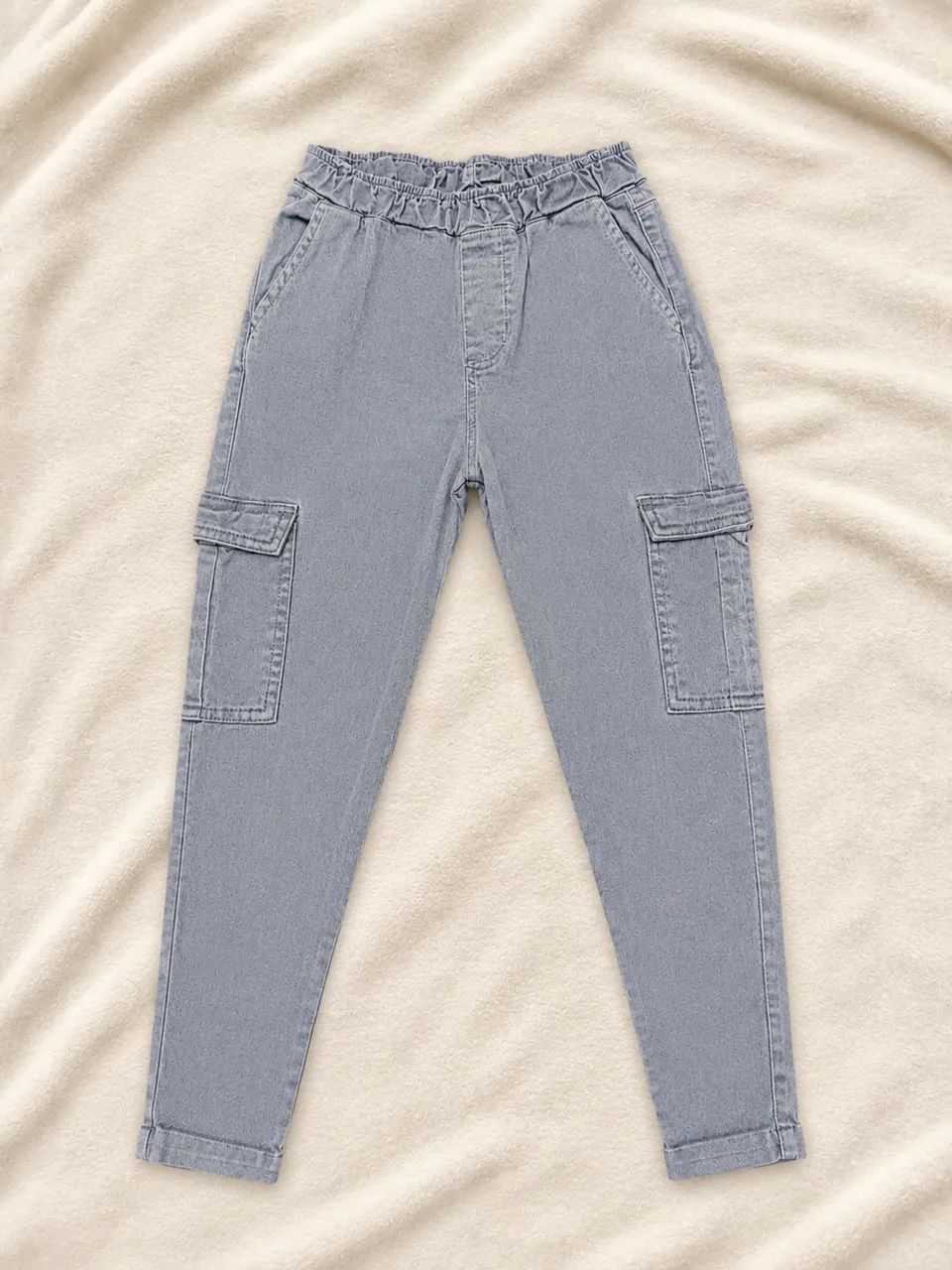 Calça skinny cargo 