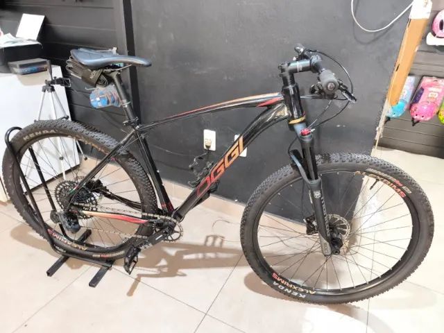 Bicicleta Aro 29 Oggi 7.5