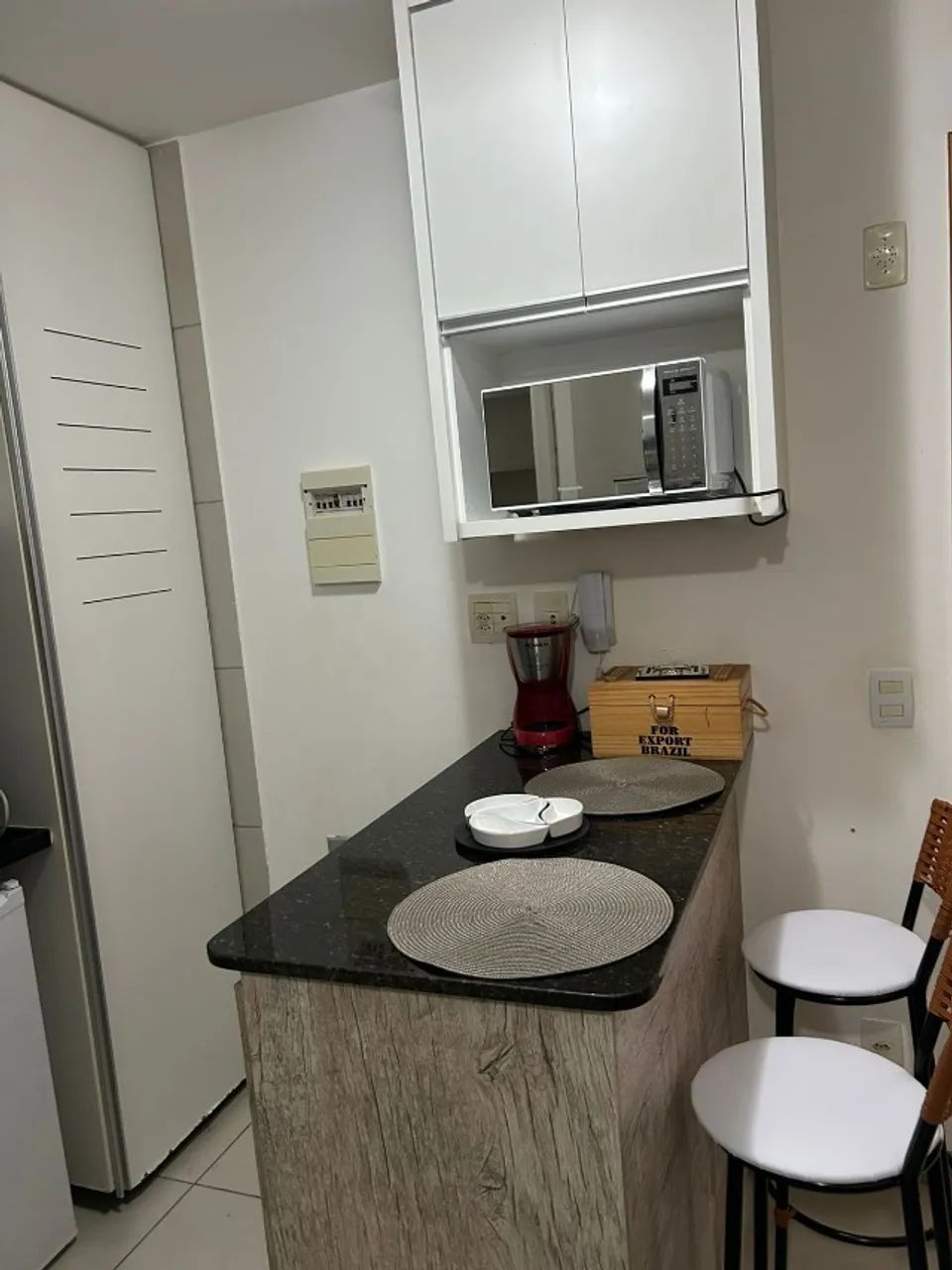 Kitnet mobiliada com ar-condicionado - Foto 3