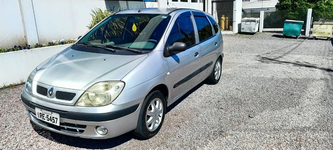 Renault Scenic Scénic RT/Auth/Auth/Kids Hi-Flex 1.6 16V 2011