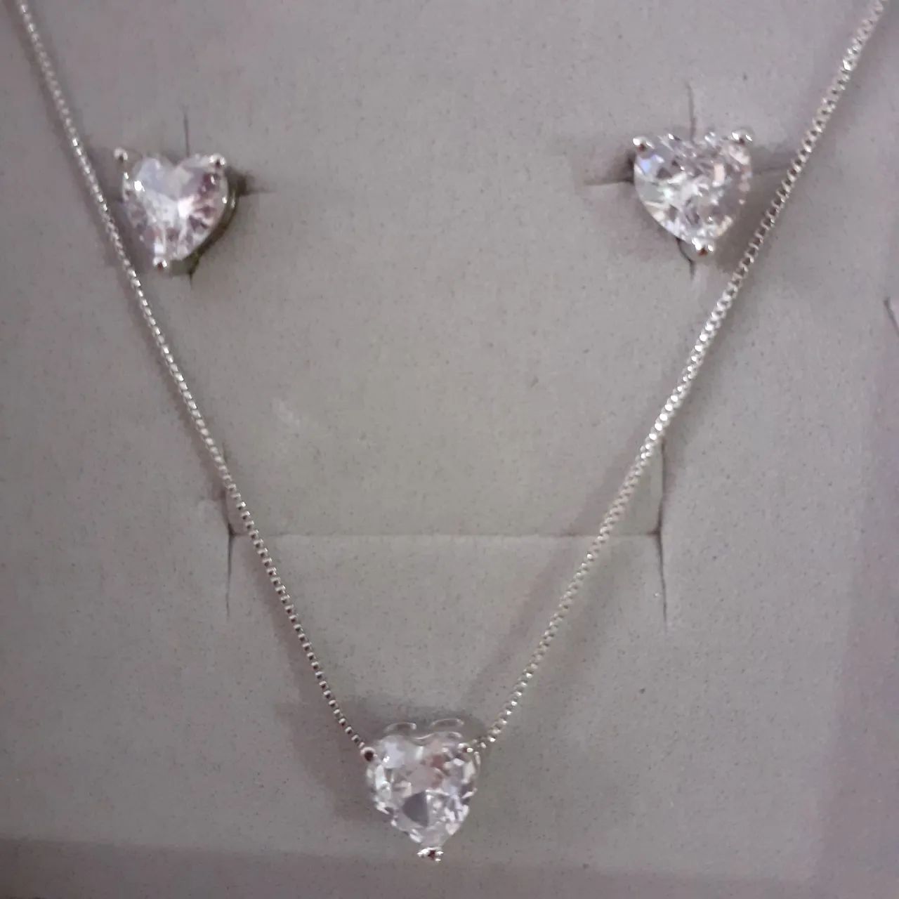 Conjunto de Colar Coração  Morana 