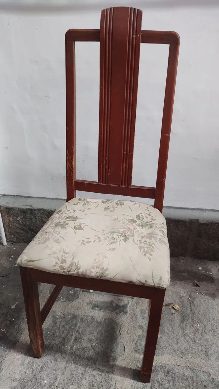 Mesa de madeira + 6 cadeiras (conjunto) - Foto 2