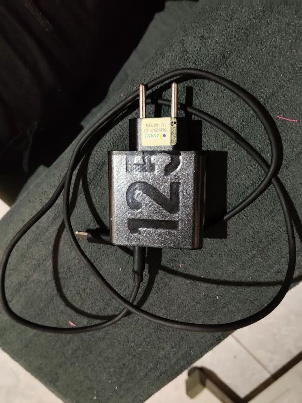Carregador com 125w