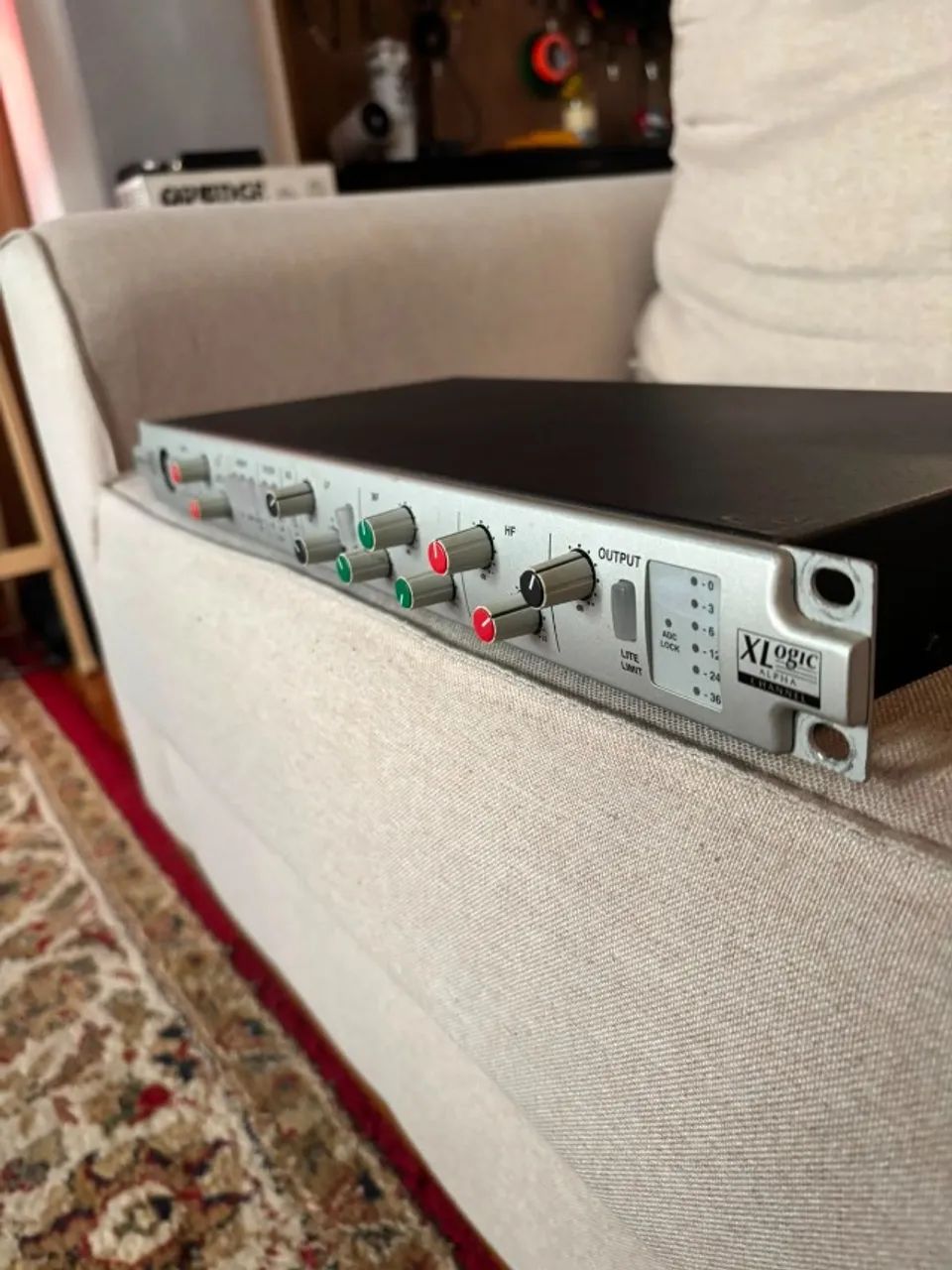 Solid State Logic Ssl Alpha Channel Mic Preamp Vhd Xlogic (Usado) - Foto 2